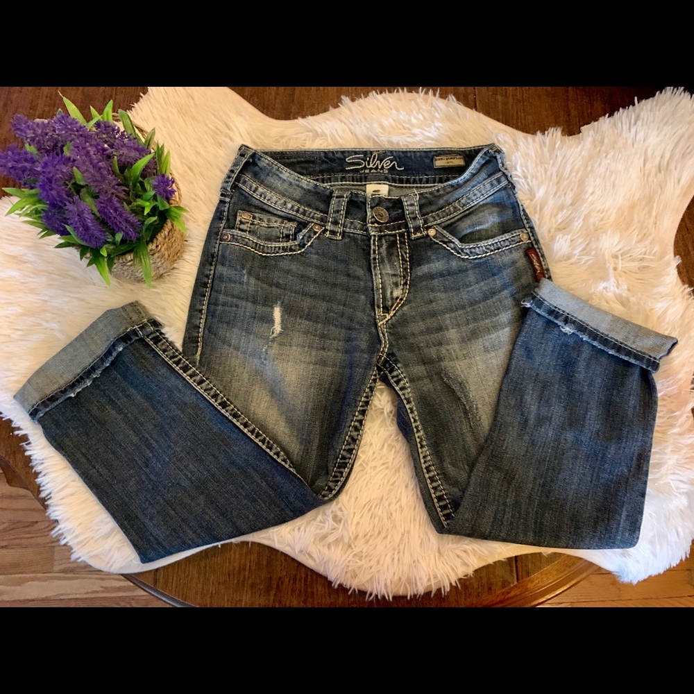 Silver Suki Surplus Capri Jean’s Size 25 Waist  🌼